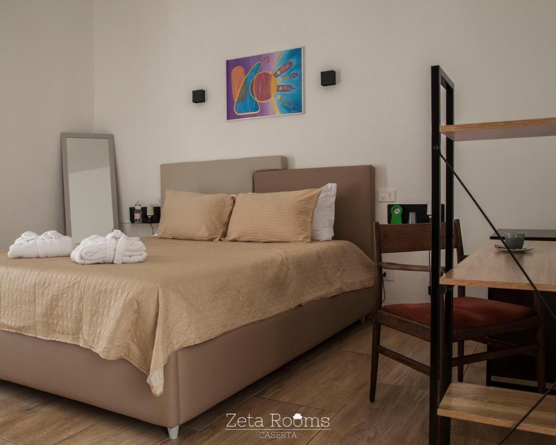 Zeta Rooms Caserta Exterior photo
